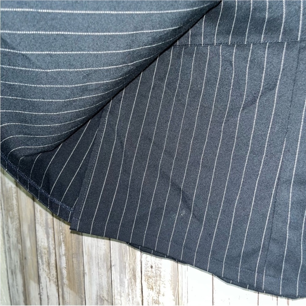 Urban Outfitters Black Pinstripe Preppy 90s/Y2K Style A Line Skirt - Picture 4 of 5